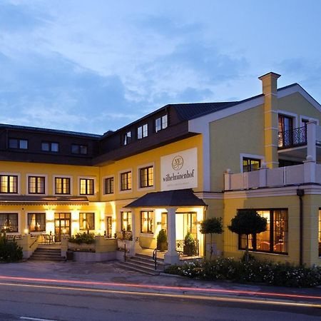 Wilhelminenhof Hotel Trausdorf an der Wulka Exterior photo